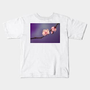 FLOWERS, NATURE’S Fashion Models Kids T-Shirt